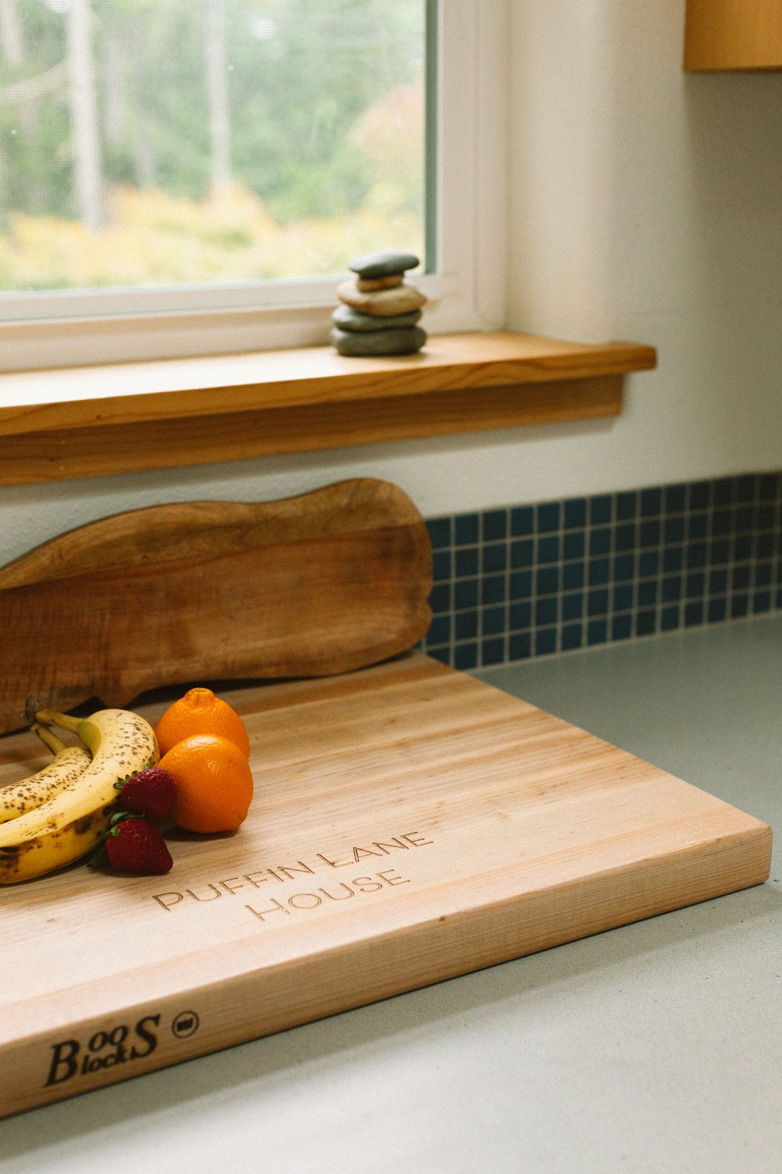 A kitchen counter at Puffin Lane